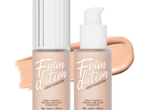 Base de maquillaje líquida mate en negro, corrector y crema iluminadora para el rostro: vegana, sin crueldad animal, de larga duración.