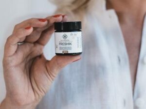 FRESHIK Chamomile Cream Deodorant 30ml